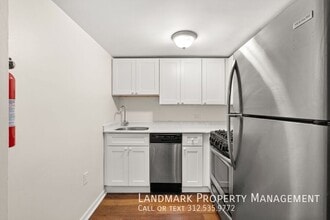 3742 W Diversey Ave in Chicago, IL - Building Photo - Building Photo