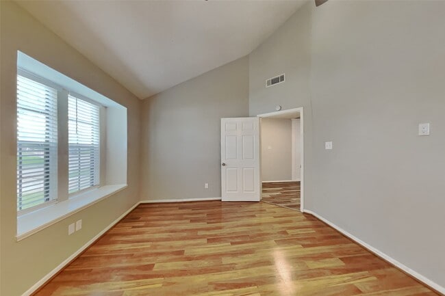 property at 15022 Ringfield Dr