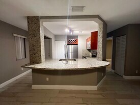 3421 NW 44th St in Lauderdale Lakes, FL - Building Photo