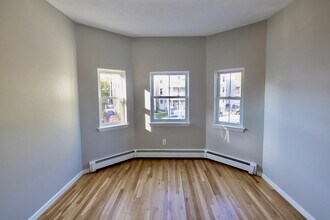 34 Edison Green in Boston, MA - Building Photo - Building Photo