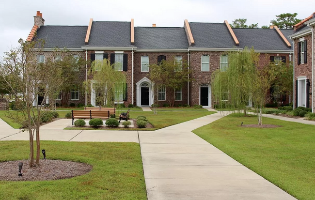 830 Howard Ave in Myrtle Beach, SC - Building Photo - Building Photo