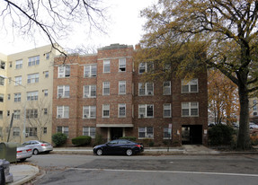 3011 Ontario Rd NW Apartamentos