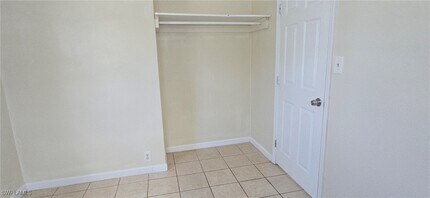 3049 2nd St in Ft. Myers, FL - Building Photo - Building Photo