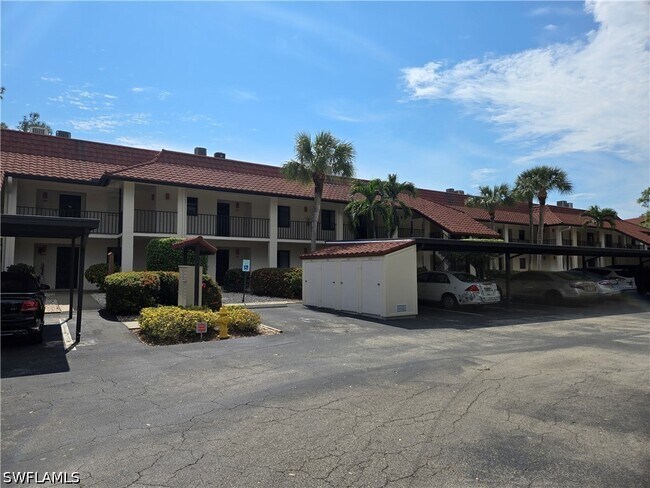 property at 4955 Pepper Cir