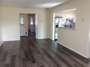 158 Clay Cir in Brick, NJ - Building Photo - Building Photo