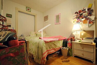 14 Dean Rd in Brookline, MA - Building Photo - Building Photo