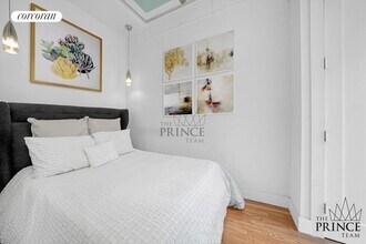 224 E 18th St in New York, NY - Building Photo - Building Photo
