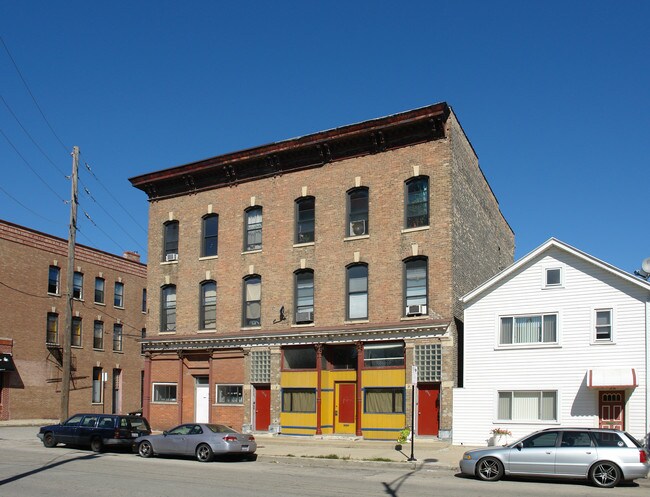 1916-1918 S Canalport Ave in Chicago, IL - Foto de edificio - Building Photo