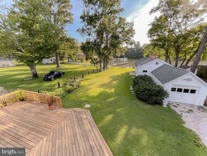 18858 McKays Beach Rd in Leonardtown, MD - Foto de edificio - Building Photo