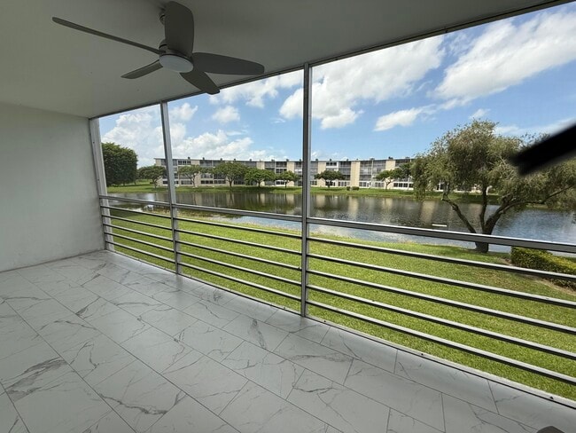 2050 Guilford C in Boca Raton, FL - Building Photo - Building Photo