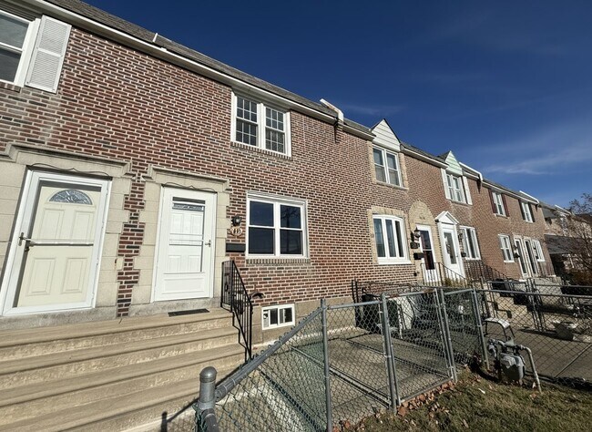 119 W Madison Ave in Clifton Heights, PA - Building Photo - Building Photo