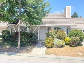 1522 Fujiko Dr in San Jose, CA - Building Photo