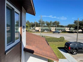 39132 Co Rd 54 in Zephyrhills, FL - Building Photo