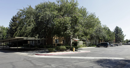 Mission Woods Condominiums in Ontario, CA - Building Photo - Building Photo