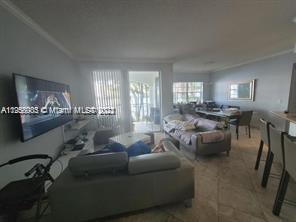 3255 NE 184th St-Unit -12210 in Aventura, FL - Building Photo - Building Photo