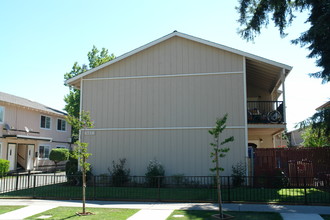 5718 Tucson Dr in San Jose, CA - Building Photo - Building Photo