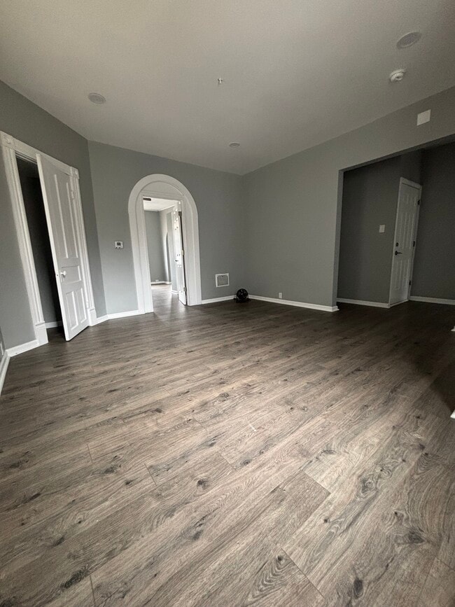 3537 Fleming Ave, Unit 2 in Pittsburgh, PA - Foto de edificio - Building Photo