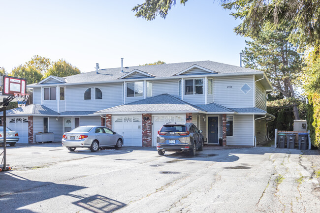 The Gables in Surrey, BC - Building Photo - Building Photo