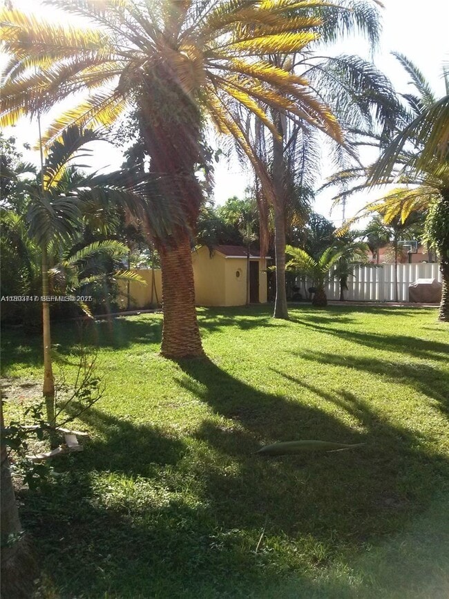 property at 1826 Cleveland St