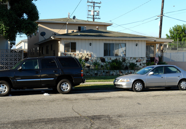 4392 W 132nd St in Hawthorne, CA - Building Photo - Building Photo