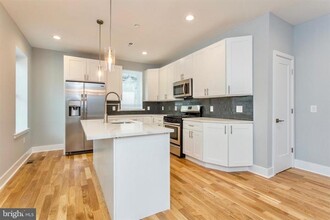 1500 N 26th St in Philadelphia, PA - Building Photo - Interior Photo