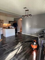 606 E B St in Oakdale, CA - Building Photo