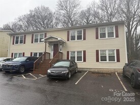 803 Cherry St in Statesville, NC - Building Photo