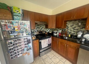 116 Marginal St, Unit 126-3 in Boston, MA - Building Photo - Building Photo