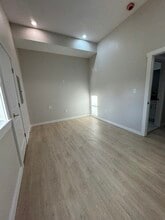 2416 N Charles St in Baltimore, MD - Building Photo - Building Photo