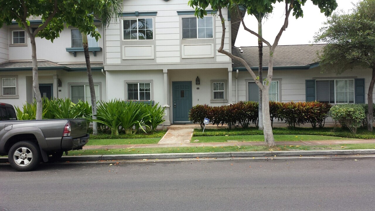 91-1092-1092 Kaimalie St in Ewa Beach, HI - Building Photo