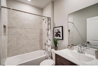 2341 SE 11th St in Homestead, FL - Building Photo - Building Photo