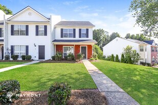 2 Chastain Cir in Newnan, GA - Building Photo
