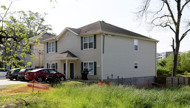 709-711 W St Augustine St in Tallahassee, FL - Building Photo - Building Photo