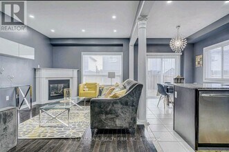 40 Forrester Dr in Clarington, ON - Building Photo - Building Photo