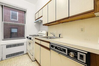 110-35 72nd Rd in Queens, NY - Building Photo - Building Photo