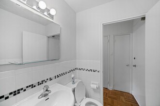 165 Balliol in Toronto, ON - Building Photo - Building Photo