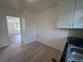 928 N Locust Ln in Midwest City, OK - Building Photo - Building Photo