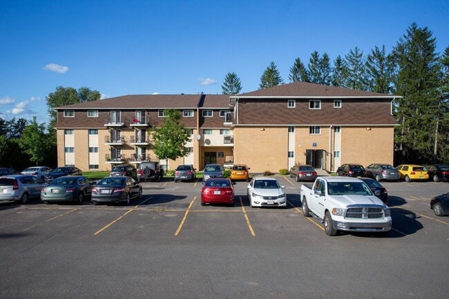 property at 580 Montgomery St