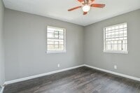 3714 Lydia St photo'