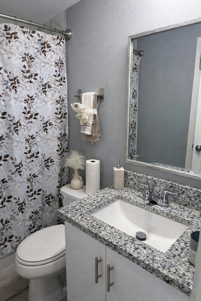 4612 Seybold Ave in Orlando, FL - Building Photo - Building Photo