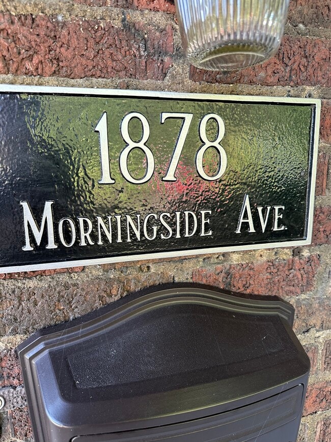 1878 Morningside Ave in Pittsburgh, PA - Building Photo - Building Photo