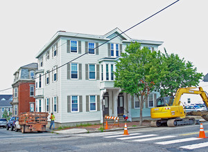 251 Cumberland Ave in Portland, ME - Building Photo - Building Photo