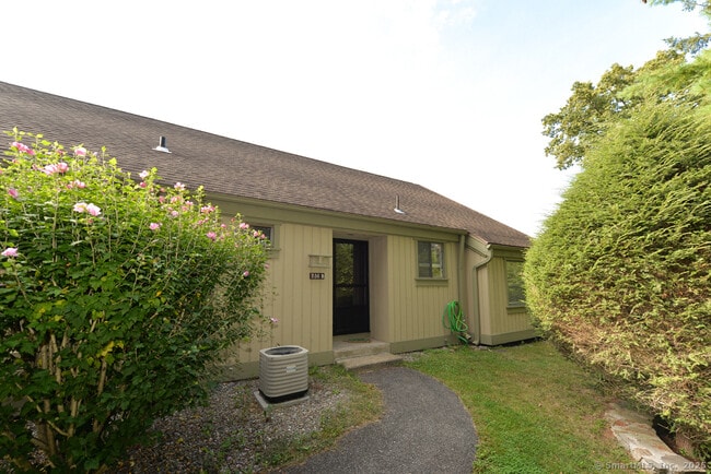 property at 256 Heritage Vlg
