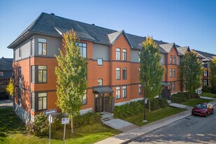 474 Mousseau-Vermette Av in Dorval, QC - Building Photo