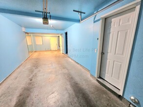 13990 SW Scholls Ferry Rd in Beaverton, OR - Building Photo - Building Photo