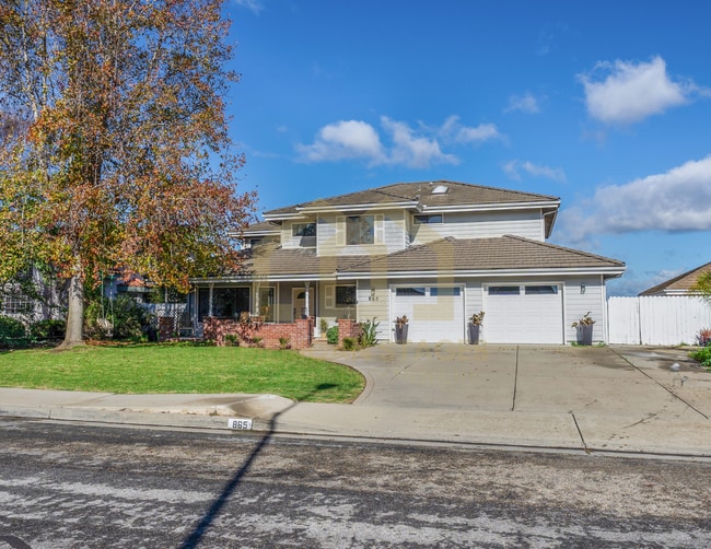 property at 865 Amethyst Dr