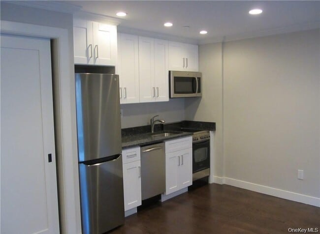 property at 17 Cedar St