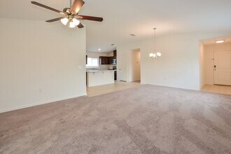 2284 Twin Flower Ln in Sanford, FL - Foto de edificio - Building Photo