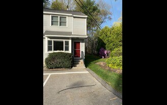 777 Middle Rd in Portsmouth, NH - Building Photo