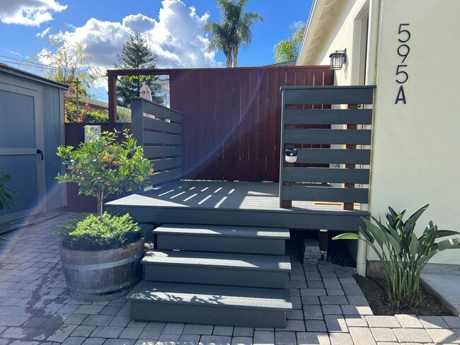 595 Leff St in San Luis Obispo, CA - Building Photo - Building Photo